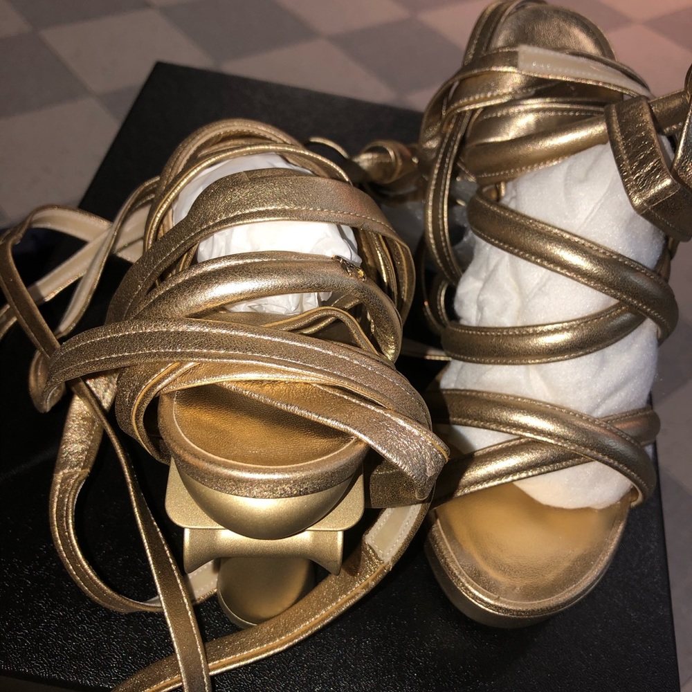 Chanel Gold 18c Parthenon Grecian Gladiator